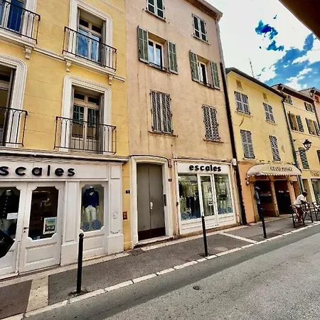 Port De Apartamento